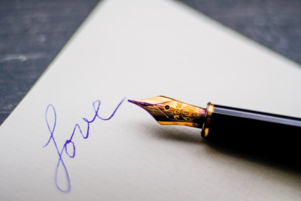 unterschrift im lebenslauf: tipps und beispiele für eine professionelle signatur zur bewerbung.